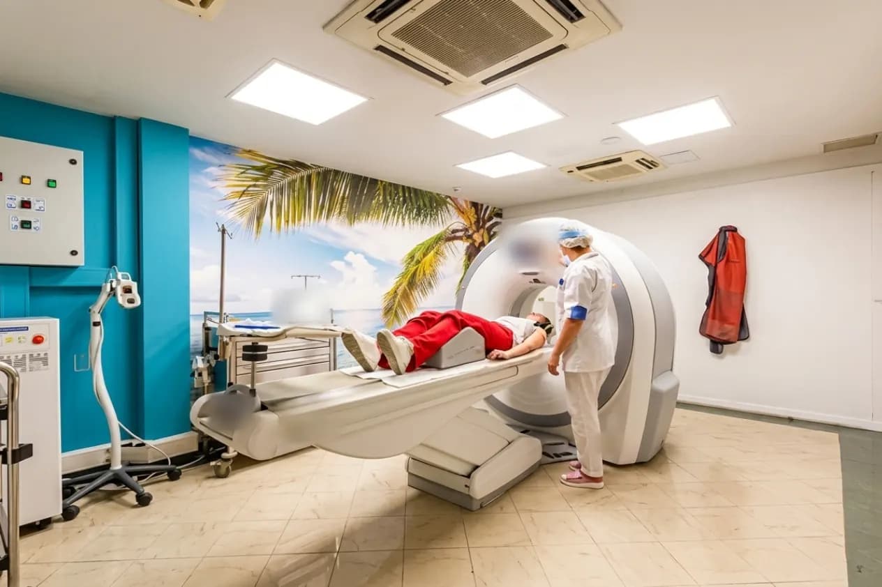 Salle de scanner du Centre Anfa Radiologie à Casablanca